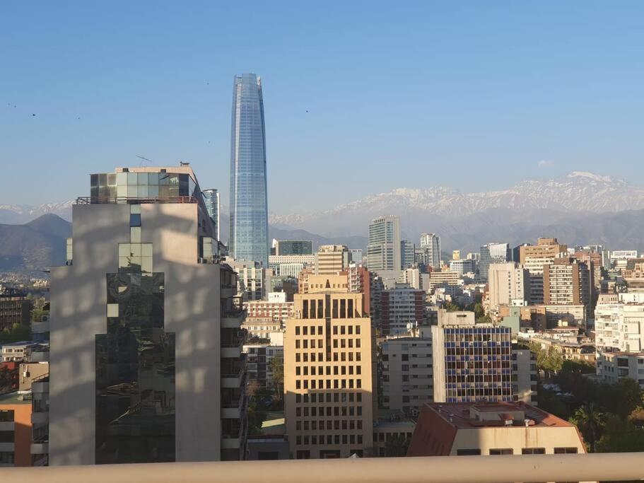 Providencia A Pasos Del Metro Pedro De Valdivia Apartment Santiago Luaran gambar